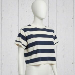 🛍️BUNDLE ONLY ITEM🛍️Wild Fable Crop Top